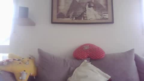 Snapshot of disney0988 chatting on 11/02/25, 09:33 disney0988 online show from 11/02/25, 09:33