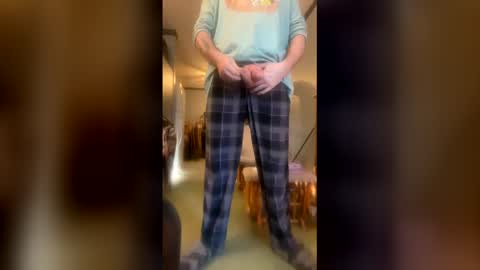 dispencer74 online show from 02/15/26, 10:50