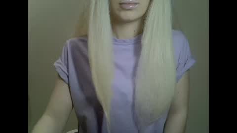 DitaMilton online show from 01/16/25, 01:36