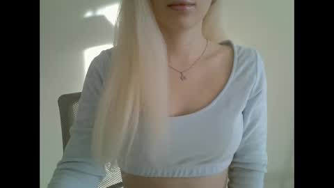 DitaMilton online show from 02/07/25, 12:28