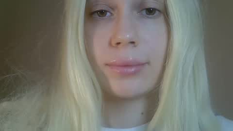 DitaReVirax online show from 04/02/26, 09:45