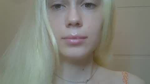 DitaReVirax online show from 04/10/26, 04:12