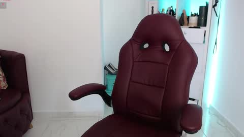 Diva online show from 02/27/25, 11:37