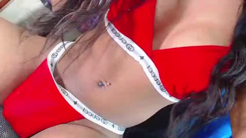 Snapshot of divaxxx4 chatting on 09/12/25, 05:51 divaxxx4 online show from 09/12/25, 05:51