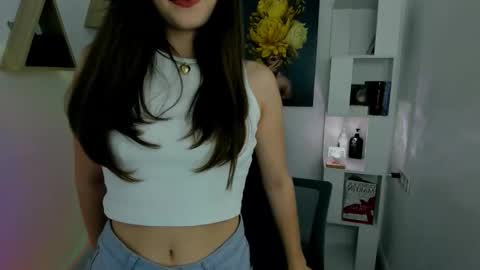 Hannah online show from 11/28/25, 11:24