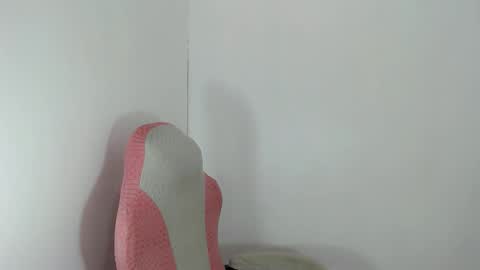 Crystal mae online show from 05/03/26, 01:39