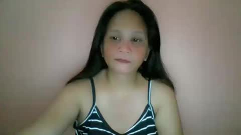 Snapshot of divinegrace10 chatting on 12/17/25, 04:13 Divine Grace Close To Your Hear online show from 12/17/25, 04:13