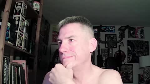 dix_handley_50 online show from 03/05/25, 12:55