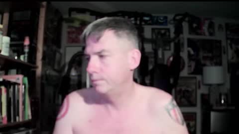 dix_handley_50 online show from 03/10/26, 11:48