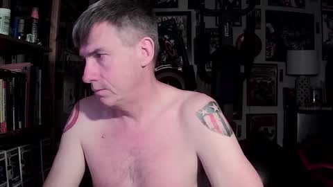 dix_handley_50 online show from 03/27/26, 01:00