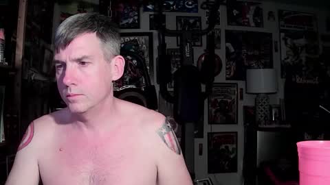 dix_handley_50 online show from 03/31/26, 02:13