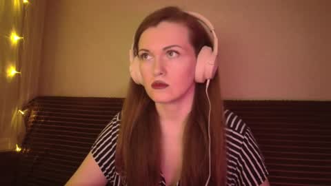 Snapshot of dixiemiller chatting on 02/11/25, 12:49 Dixiemiller online show from 02/11/25, 12:49