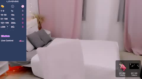 Snapshot of dixipixi_ chatting on 12/06/24, 10:27 dixipixi_ online show from 12/06/24, 10:27