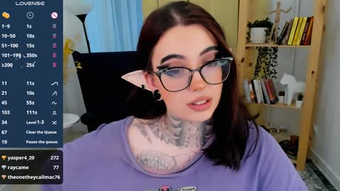 Snapshot of dixipixi_ chatting on 12/07/24, 12:13 dixipixi_ online show from 12/07/24, 12:13