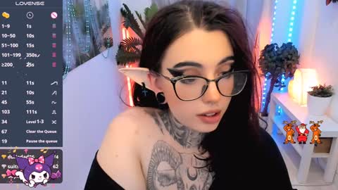 Snapshot of dixipixi_ chatting on 12/29/24, 08:44 dixipixi_ online show from 12/29/24, 08:44