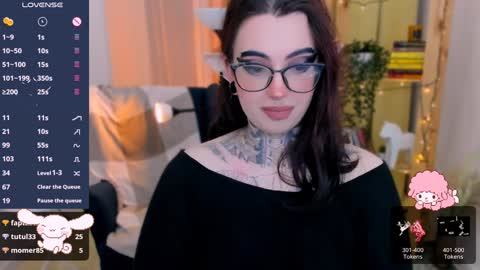 Snapshot of dixipixi_ chatting on 01/18/25, 08:52 dixipixi_ online show from 01/18/25, 08:52