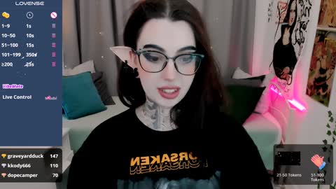 Snapshot of dixipixi_ chatting on 01/26/25, 08:46 dixipixi_ online show from 01/26/25, 08:46