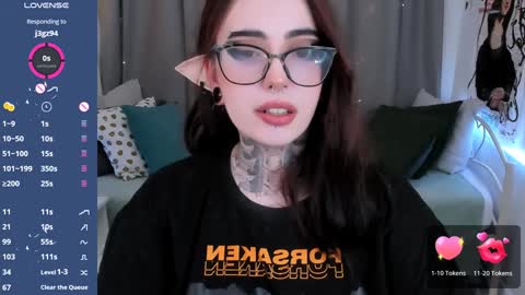 Snapshot of dixipixi_ chatting on 02/01/25, 11:54 dixipixi_ online show from 02/01/25, 11:54