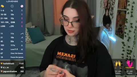 Snapshot of dixipixi_ chatting on 02/02/25, 11:40 dixipixi_ online show from 02/02/25, 11:40