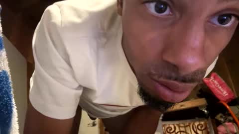 Snapshot of dixkzilla chatting on 10/11/25, 02:44 dixkzilla online show from 10/11/25, 02:44