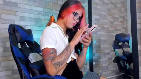 DixyPalmer online show from 09/28/25, 07:19