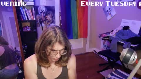 Rae online show from 10/19/25, 01:17