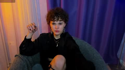 Dizer online show from 02/25/25, 03:27