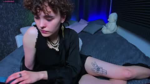 Dizer online show from 02/26/25, 04:24