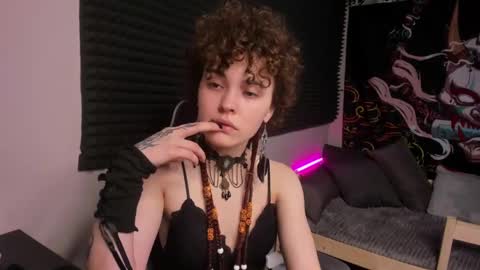 Dizer online show from 03/11/25, 03:34