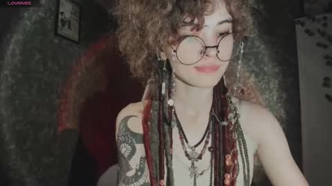 Dizer online show from 09/21/25, 03:02