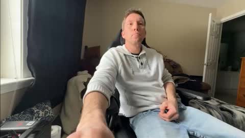 Hansel and Gretle online show from 02/05/26, 08:02