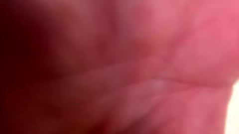 Snapshot of djayuncuttt chatting on 02/08/25, 04:25 djayuncuttt online show from 02/08/25, 04:25