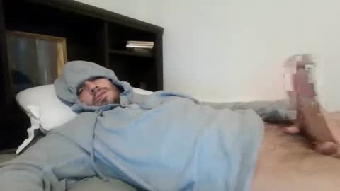 Snapshot of djbigfish24 chatting on 01/17/25, 05:53 djbigfish24 online show from 01/17/25, 05:53
