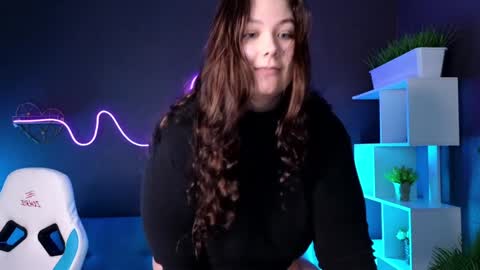 Jenia online show from 02/01/25, 09:43