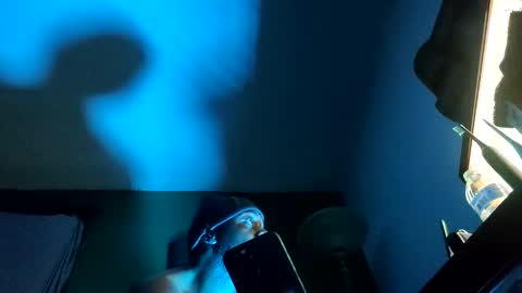 Snapshot of djopenwide chatting on 01/19/25, 10:06 Dj Open Wide online show from 01/19/25, 10:06