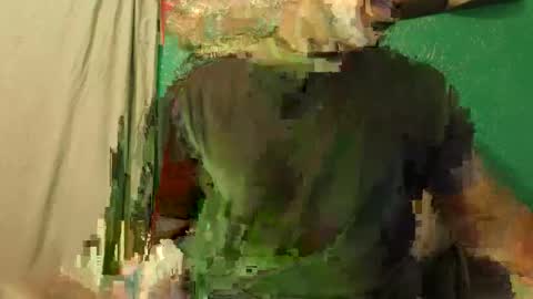 Snapshot of djopenwide chatting on 02/18/25, 02:05 Dj Open Wide online show from 02/18/25, 02:05