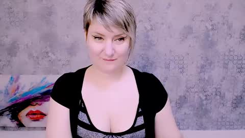 djullia online show from 01/28/25, 12:54