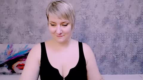 djullia online show from 02/02/25, 03:17