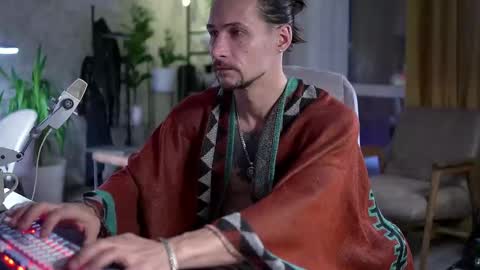 Silverhand online show from 10/04/25, 06:44