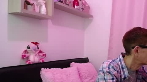 Snapshot of dlacarra chatting on 12/14/25, 03:23 David Lucky 13 online show from 12/14/25, 03:23