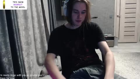 Snapshot of dmitriy250 chatting on 09/10/25, 03:28 dmitriy250 online show from 09/10/25, 03:28