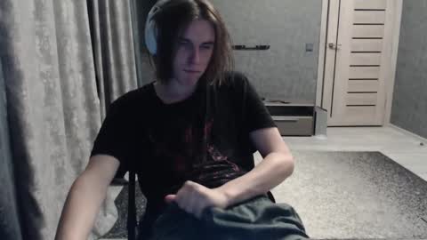 Snapshot of dmitriy250 chatting on 11/09/25, 08:29 dmitriy250 online show from 11/09/25, 08:29