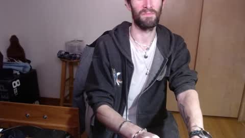 Snapshot of dnasfun chatting on 12/10/24, 04:13 DnAs FunTime online show from 12/10/24, 04:13