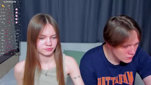 Polly and Kiriko online show from 02/11/25, 04:44