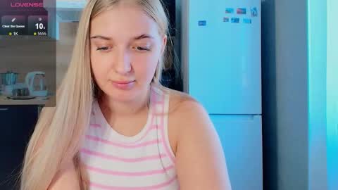 Alice online show from 09/26/25, 07:23