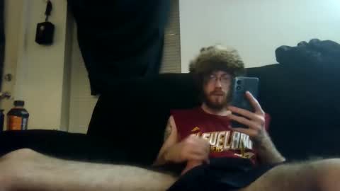 Snapshot of doacid123 chatting on 12/19/25, 08:32 doacid123 online show from 12/19/25, 08:32