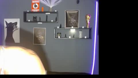 dober_manent online show from 11/18/25, 01:22