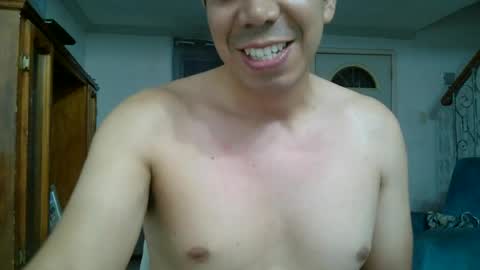 Snapshot of dobleee777 chatting on 06/19/26, 12:59 dobleee777 online show from 06/19/26, 12:59