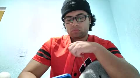 MrPepino online show from 02/12/25, 04:23