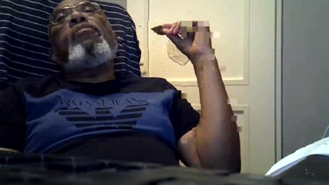 Snapshot of dofrank969 chatting on 06/15/26, 10:45 dofrank969 online show from 06/15/26, 10:45